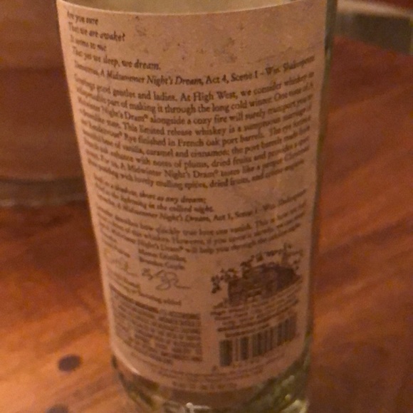 A Midwinter Nights Dram bottle - Picture 3 of 5